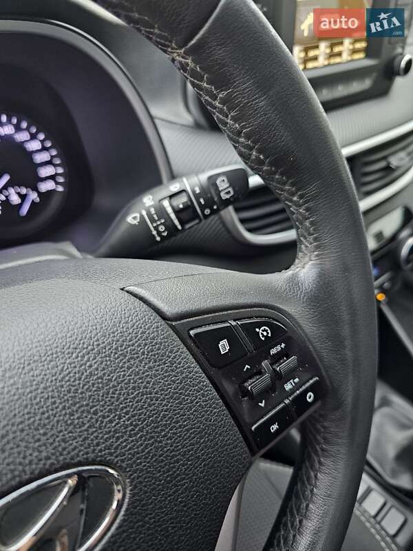 Внедорожник / Кроссовер Hyundai Tucson 2019 в Полтаве фото 15 Внедорожник / Кроссовер Hyundai Tucson 2019 в Полтаве