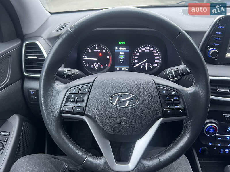 Позашляховик / Кросовер Hyundai Tucson 2019 в Києві