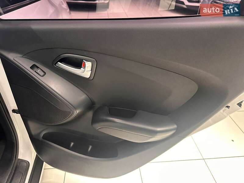 Внедорожник / Кроссовер Hyundai Tucson 2013 в Одессе