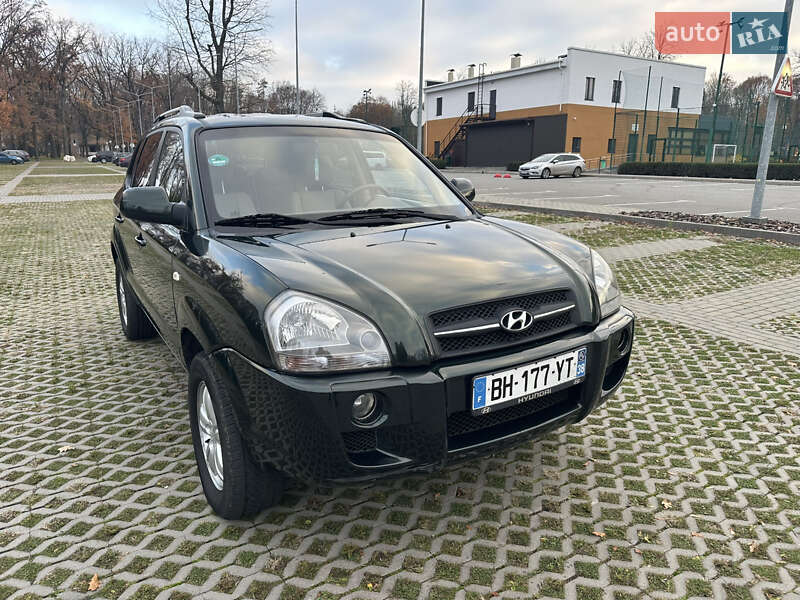 Позашляховик / Кросовер Hyundai Tucson 2008 в Харкові фото 17 Позашляховик / Кросовер Hyundai Tucson 2008 в Харкові