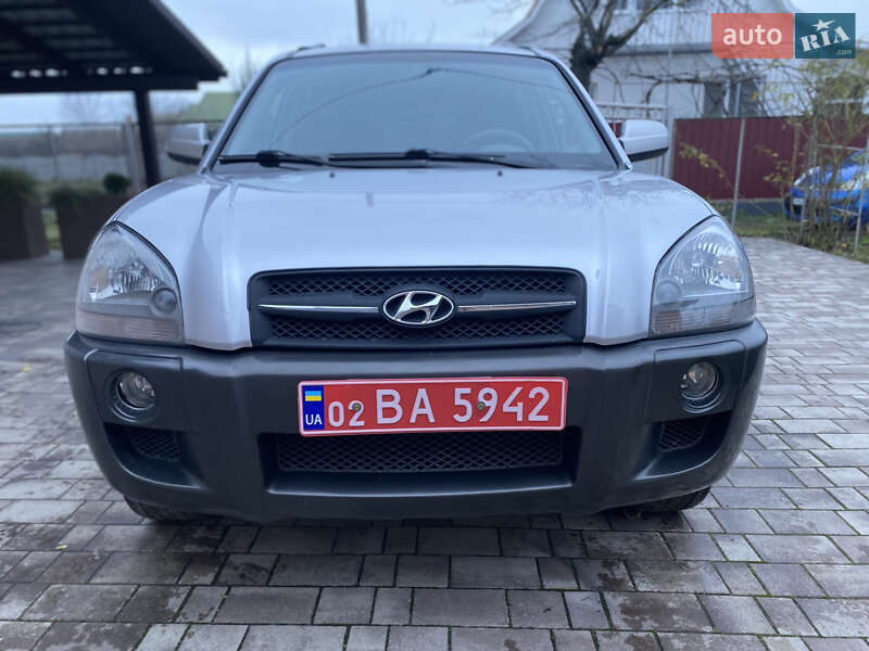 Позашляховик / Кросовер Hyundai Tucson 2006 в Вінниці фото 4 Позашляховик / Кросовер Hyundai Tucson 2006 в Вінниці