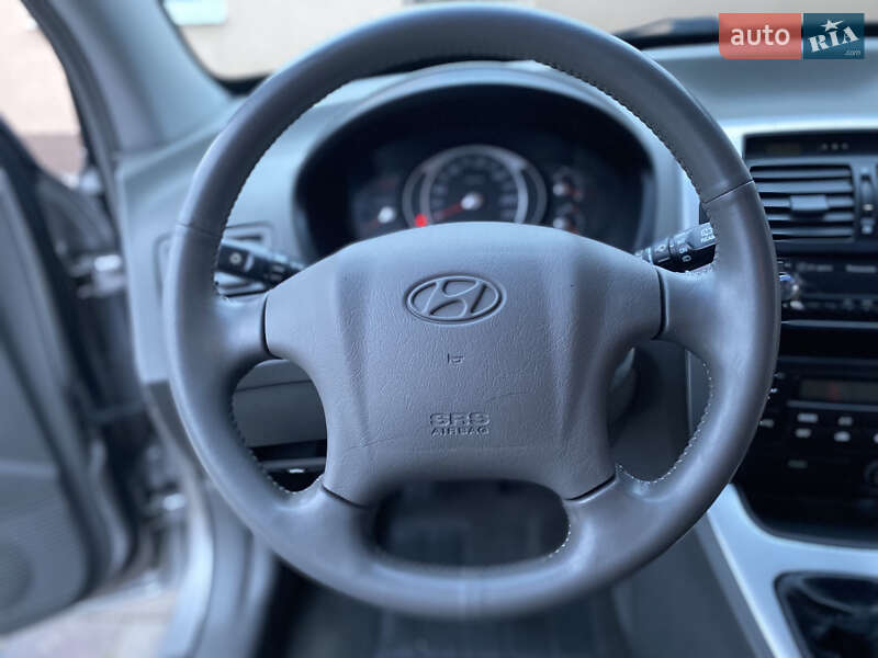 Позашляховик / Кросовер Hyundai Tucson 2006 в Вінниці фото 11 Позашляховик / Кросовер Hyundai Tucson 2006 в Вінниці