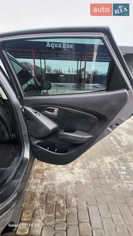 Позашляховик / Кросовер Hyundai Tucson 2015 в Кривому Розі