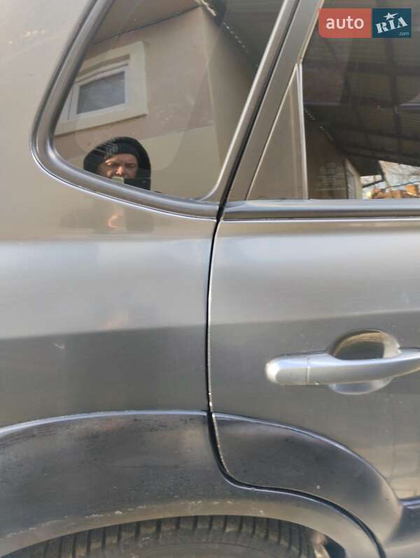 Позашляховик / Кросовер Hyundai Tucson 2008 в Вижниці