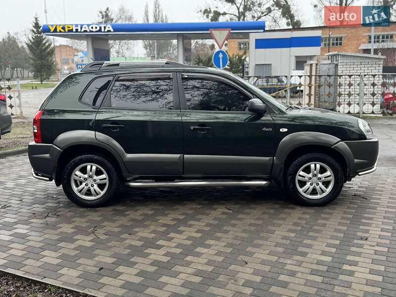 Позашляховик / Кросовер Hyundai Tucson 2008 в Лубнах