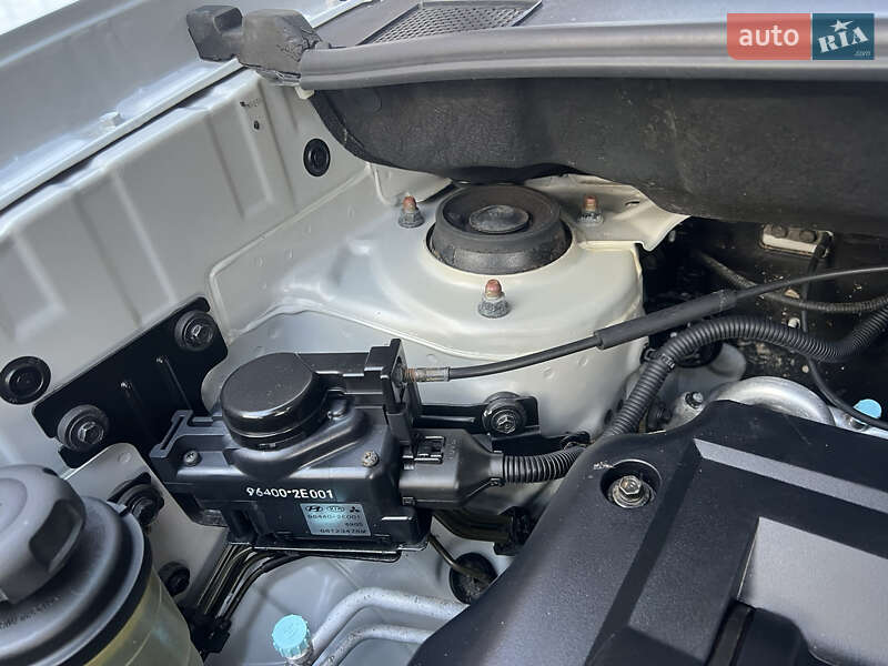 Внедорожник / Кроссовер Hyundai Tucson 2008 в Днепре фото 14 Внедорожник / Кроссовер Hyundai Tucson 2008 в Днепре