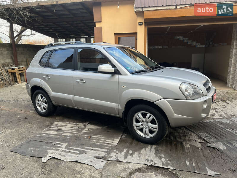 Внедорожник / Кроссовер Hyundai Tucson 2008 в Днепре фото 76 Внедорожник / Кроссовер Hyundai Tucson 2008 в Днепре