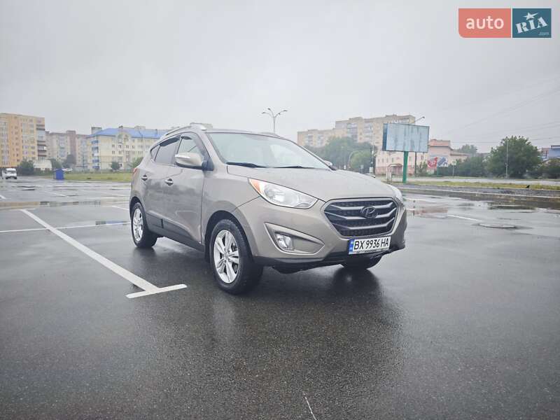Внедорожник / Кроссовер Hyundai Tucson 2013 в Каменец-Подольском