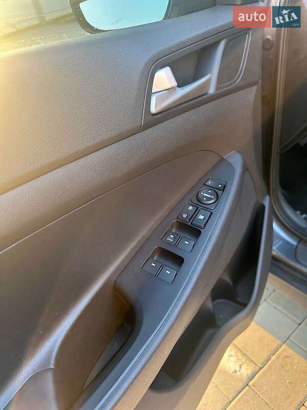 Внедорожник / Кроссовер Hyundai Tucson 2019 в Жовкве