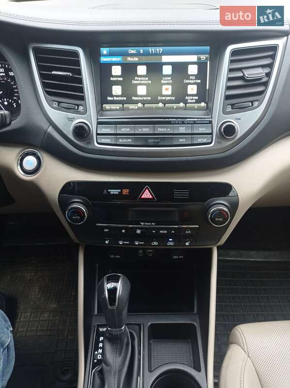 Позашляховик / Кросовер Hyundai Tucson 2016 в Кам'янському