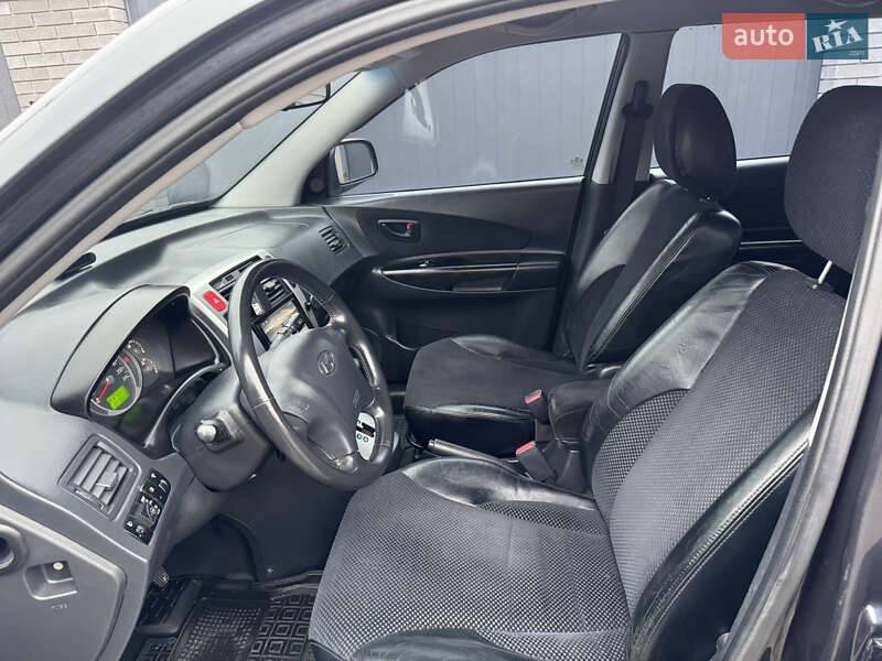 Позашляховик / Кросовер Hyundai Tucson 2008 в Києві фото 37 Позашляховик / Кросовер Hyundai Tucson 2008 в Києві