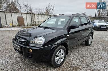 Внедорожник / Кроссовер Hyundai Tucson 2009 в Шостке