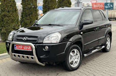 Позашляховик / Кросовер Hyundai Tucson 2008 в Києві