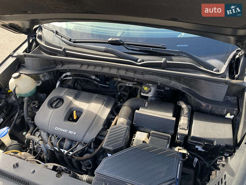 Позашляховик / Кросовер Hyundai Tucson 2016 в Дніпрі фото 9 Позашляховик / Кросовер Hyundai Tucson 2016 в Дніпрі