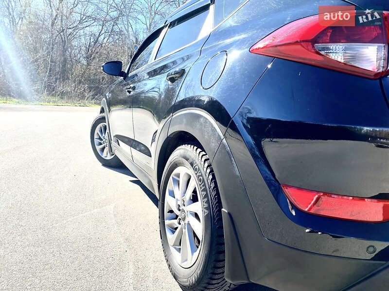 Позашляховик / Кросовер Hyundai Tucson 2016 в Дніпрі фото 10 Позашляховик / Кросовер Hyundai Tucson 2016 в Дніпрі