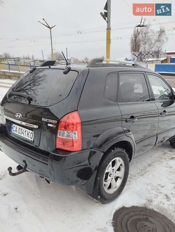 Позашляховик / Кросовер Hyundai Tucson 2008 в Черкасах
