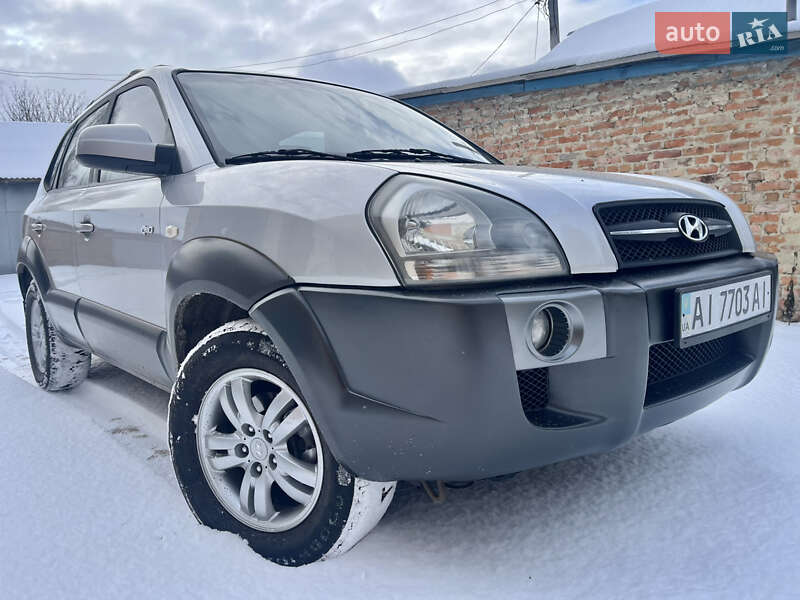 Позашляховик / Кросовер Hyundai Tucson 2006 в Путивлі