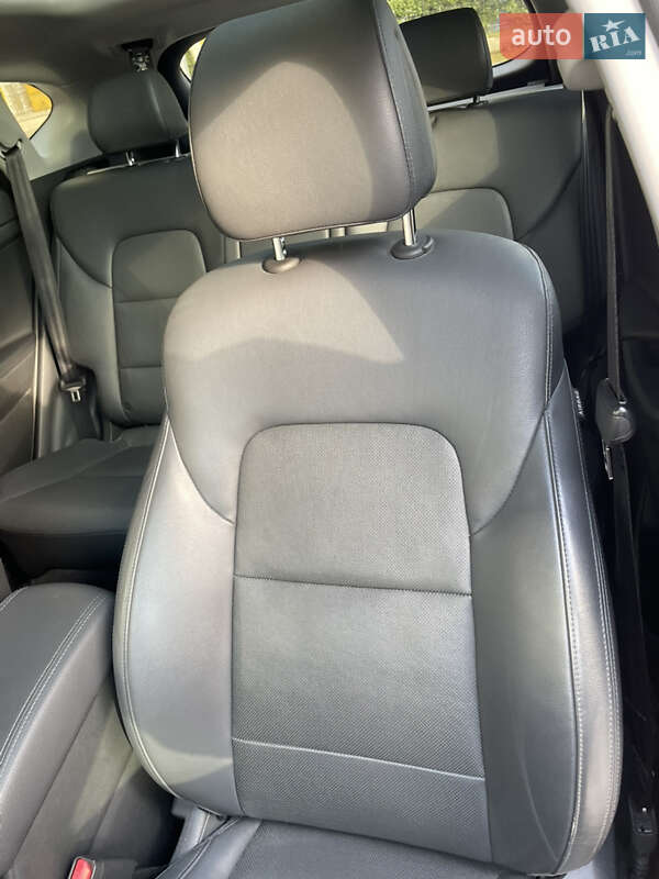 Позашляховик / Кросовер Hyundai Tucson 2016 в Ізмаїлі фото 10 Позашляховик / Кросовер Hyundai Tucson 2016 в Ізмаїлі