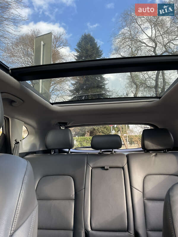 Позашляховик / Кросовер Hyundai Tucson 2016 в Ізмаїлі фото 12 Позашляховик / Кросовер Hyundai Tucson 2016 в Ізмаїлі