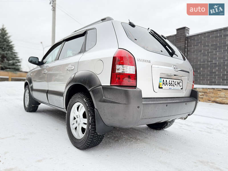 Позашляховик / Кросовер Hyundai Tucson 2006 в Києві