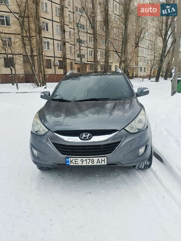 Позашляховик / Кросовер Hyundai Tucson 2012 в Дніпрі