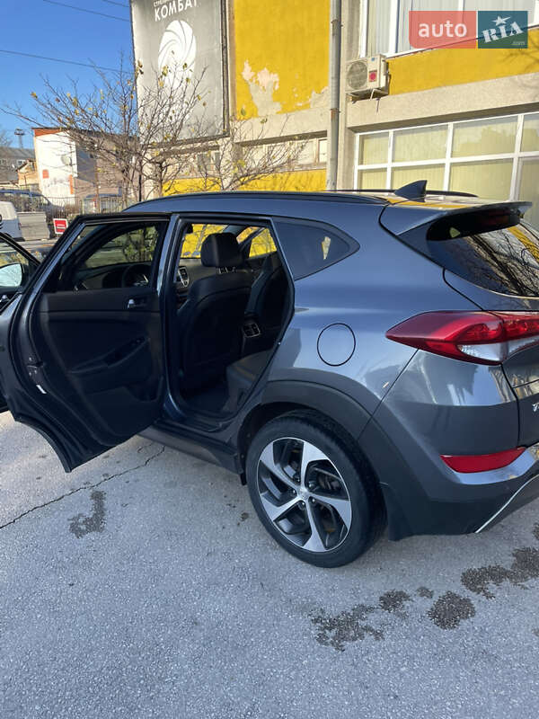 Позашляховик / Кросовер Hyundai Tucson 2016 в Ізмаїлі фото 60 Позашляховик / Кросовер Hyundai Tucson 2016 в Ізмаїлі