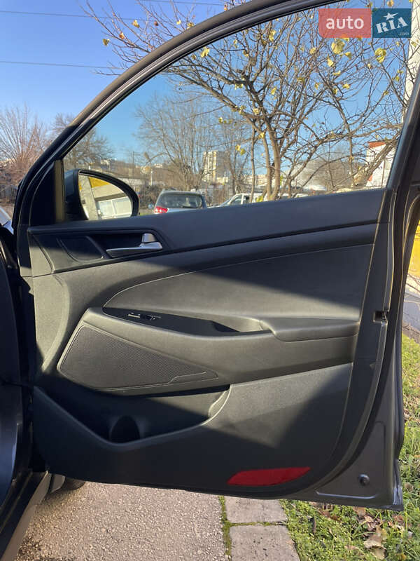 Позашляховик / Кросовер Hyundai Tucson 2016 в Ізмаїлі фото 38 Позашляховик / Кросовер Hyundai Tucson 2016 в Ізмаїлі