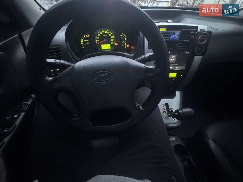 Внедорожник / Кроссовер Hyundai Tucson 2007 в Каменке