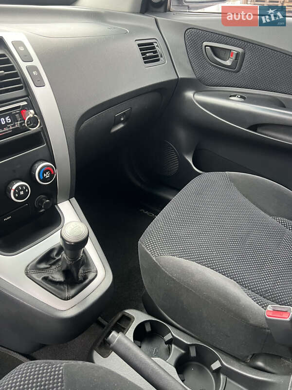 Внедорожник / Кроссовер Hyundai Tucson 2007 в Томашполе