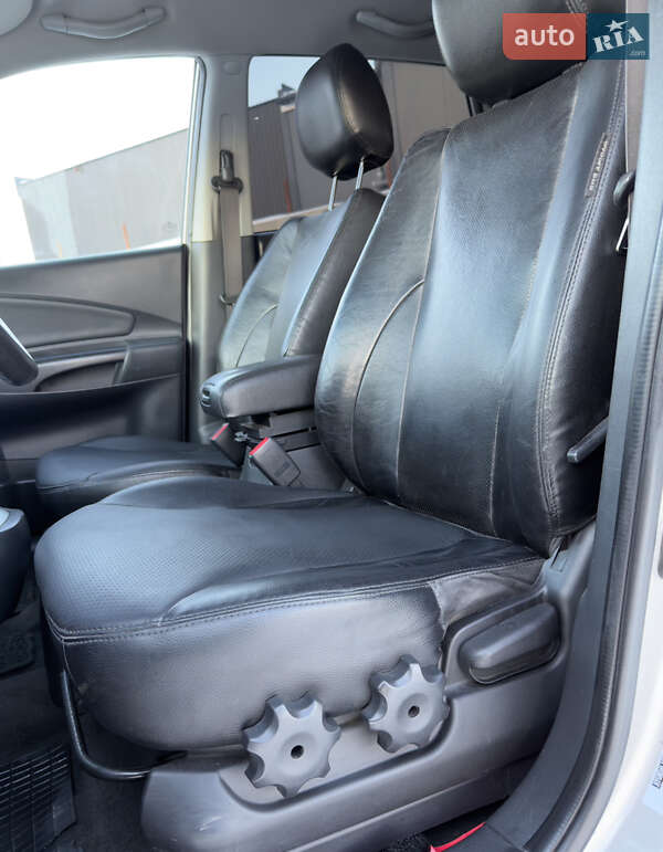 Позашляховик / Кросовер Hyundai Tucson 2008 в Зборові фото 18 Позашляховик / Кросовер Hyundai Tucson 2008 в Зборові