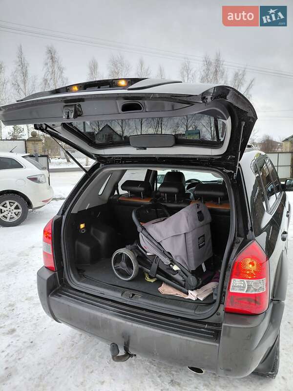 Внедорожник / Кроссовер Hyundai Tucson 2006 в Владимирце