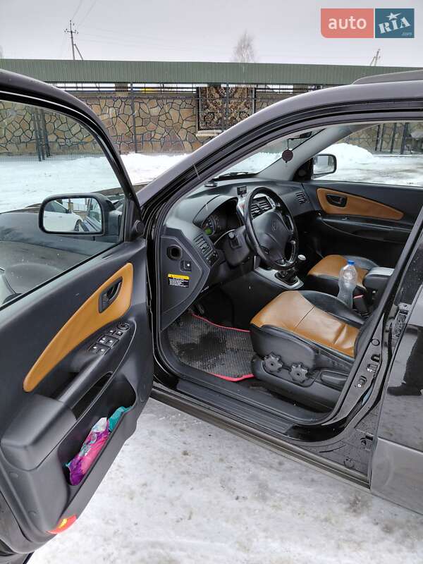 Внедорожник / Кроссовер Hyundai Tucson 2006 в Владимирце