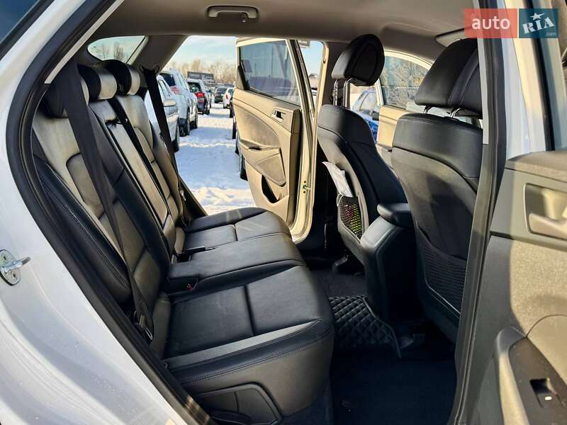Внедорожник / Кроссовер Hyundai Tucson 2018 в Киеве фото 21 Внедорожник / Кроссовер Hyundai Tucson 2018 в Киеве