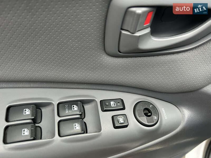 Внедорожник / Кроссовер Hyundai Tucson 2005 в Бахмаче фото 15 Внедорожник / Кроссовер Hyundai Tucson 2005 в Бахмаче