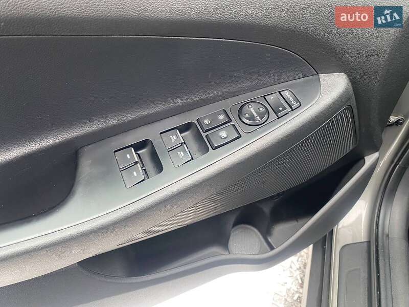 Внедорожник / Кроссовер Hyundai Tucson 2019 в Чернигове фото 19 Внедорожник / Кроссовер Hyundai Tucson 2019 в Чернигове