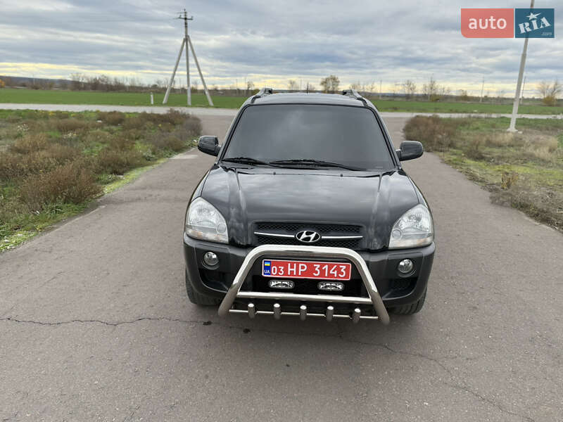 Позашляховик / Кросовер Hyundai Tucson 2008 в Вознесенську фото 13 Позашляховик / Кросовер Hyundai Tucson 2008 в Вознесенську