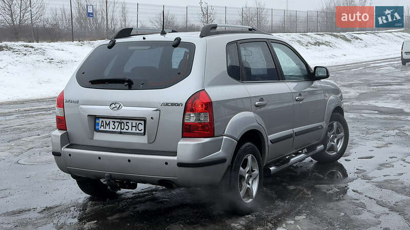 Позашляховик / Кросовер Hyundai Tucson 2007 в Полтаві