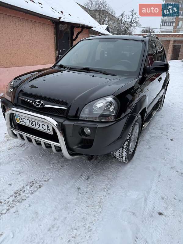 Внедорожник / Кроссовер Hyundai Tucson 2008 в Сокале