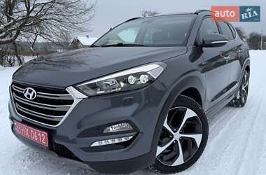 Позашляховик / Кросовер Hyundai Tucson 2015 в Луцьку