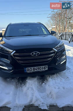 Позашляховик / Кросовер Hyundai Tucson 2016 в Іршаві
