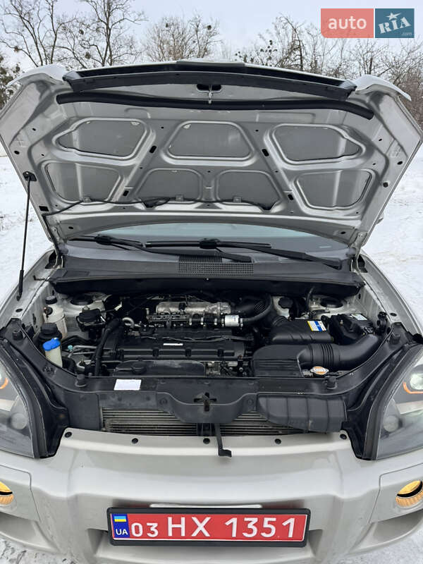 Позашляховик / Кросовер Hyundai Tucson 2009 в Слобожанському фото 68 Позашляховик / Кросовер Hyundai Tucson 2009 в Слобожанському
