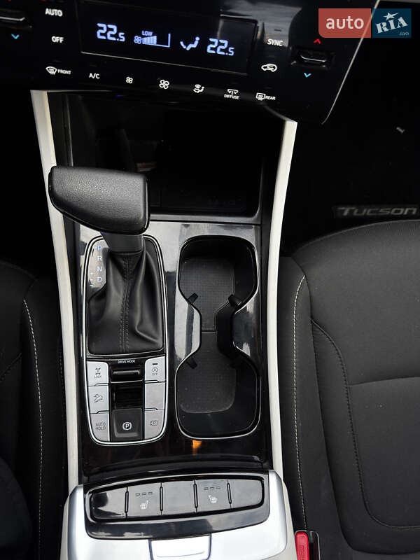 Внедорожник / Кроссовер Hyundai Tucson 2023 в Золочеве