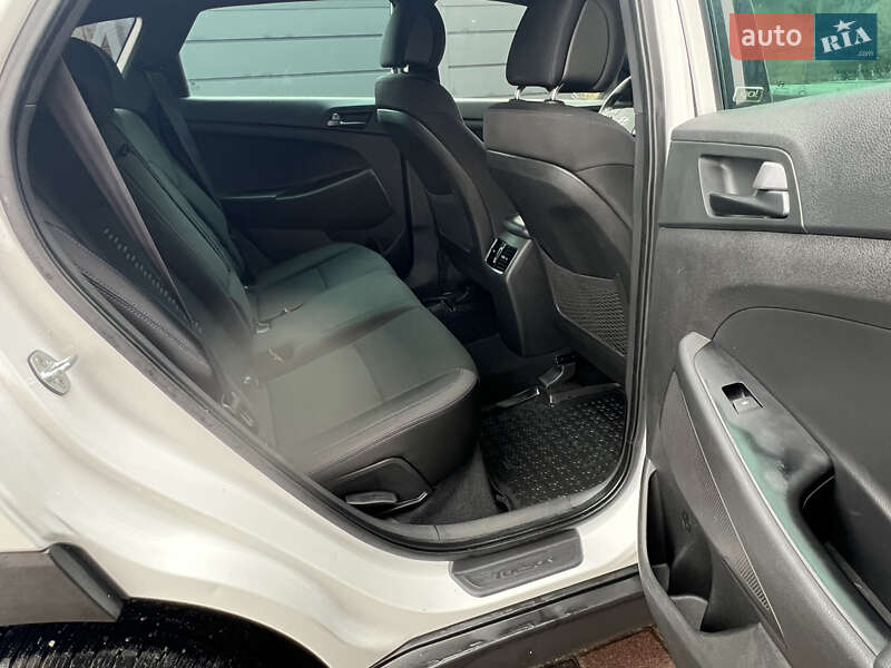 Внедорожник / Кроссовер Hyundai Tucson 2018 в Львове фото 35 Внедорожник / Кроссовер Hyundai Tucson 2018 в Львове