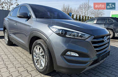 Позашляховик / Кросовер Hyundai Tucson 2015 в Одесі