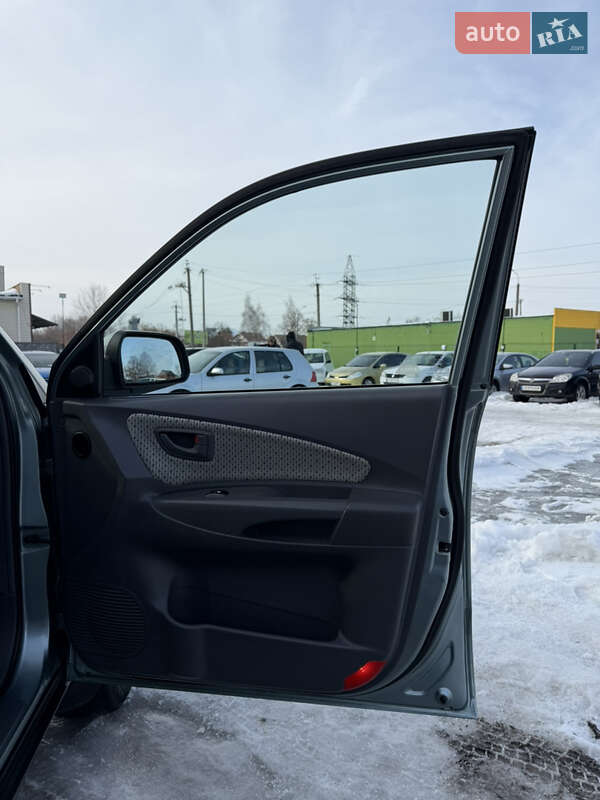 Внедорожник / Кроссовер Hyundai Tucson 2005 в Чернигове