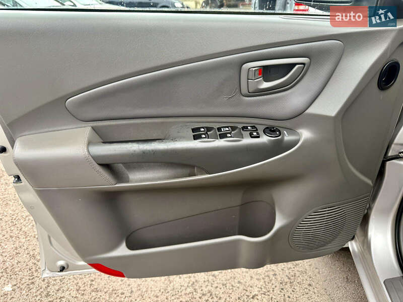 Внедорожник / Кроссовер Hyundai Tucson 2006 в Балте