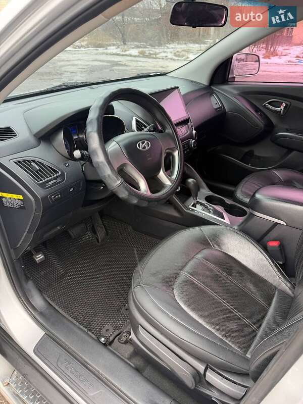 Внедорожник / Кроссовер Hyundai Tucson 2011 в Виннице