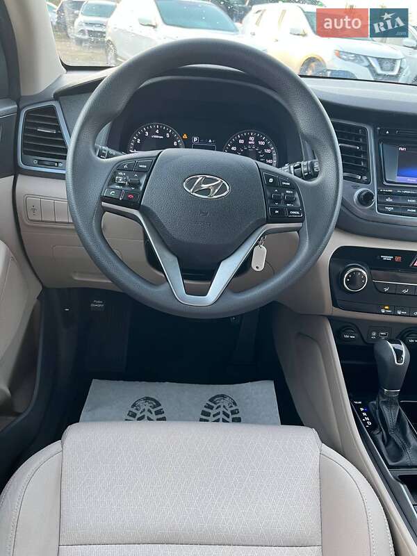 Внедорожник / Кроссовер Hyundai Tucson 2016 в Львове