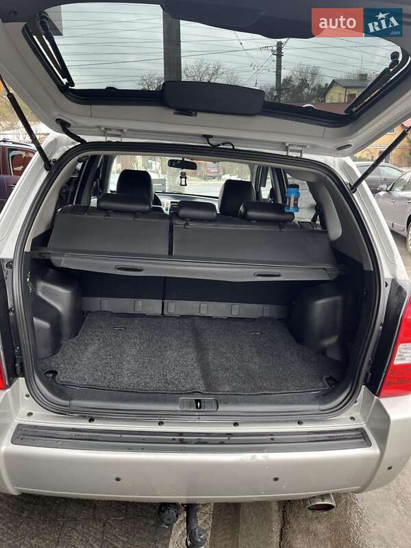 Внедорожник / Кроссовер Hyundai Tucson 2006 в Львове фото 24 Внедорожник / Кроссовер Hyundai Tucson 2006 в Львове