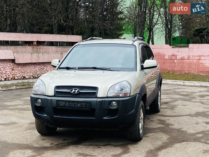 Внедорожник / Кроссовер Hyundai Tucson 2008 в Каменском